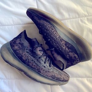 Yeezy 380 “Onyx”